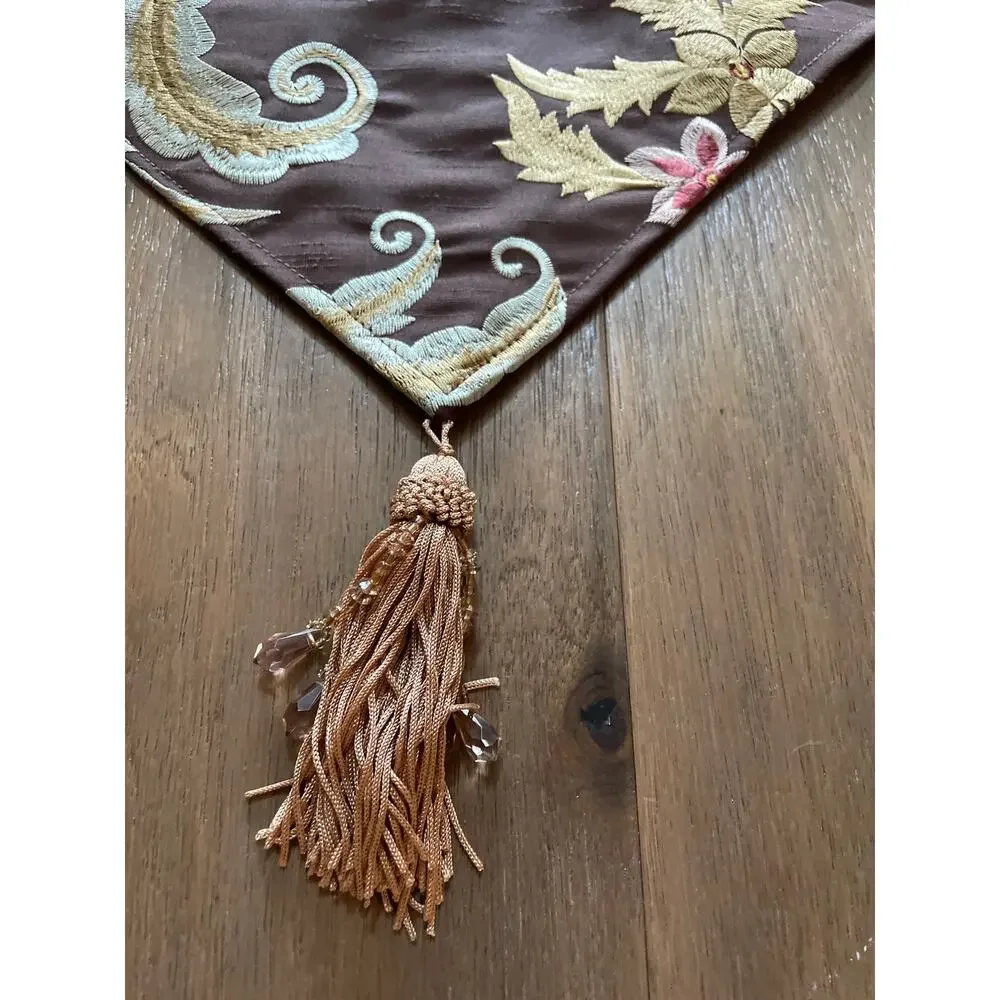 Bella Lux traditional european